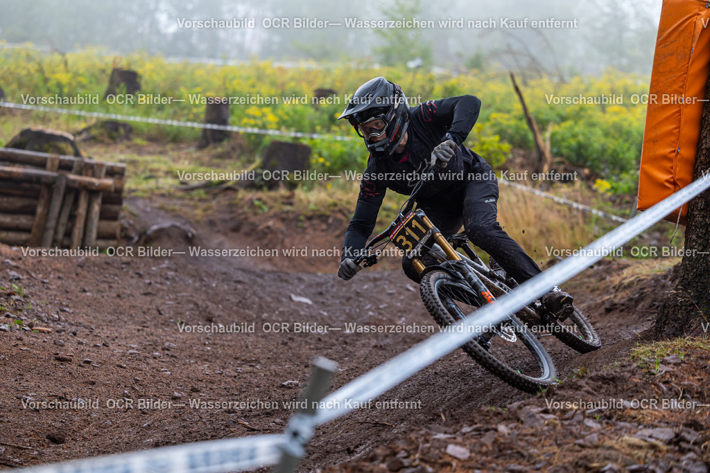 IXS Downhill Ilmenau Samstag R3-7897 | OCR Bilder Fotograf Eisenach Michael Schröder