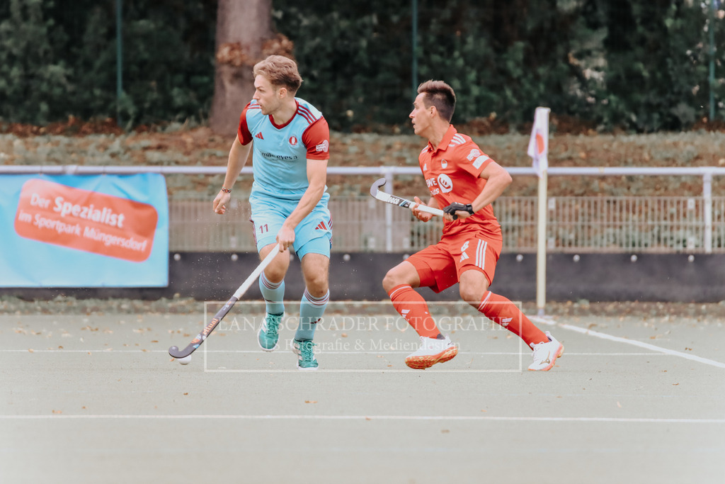 Herren_Bundesliga_02_F_RWK-UHC_21.09.25_Köln (333 von 471) | lanaschraderfotografie - Realisiert mit Pictrs.com