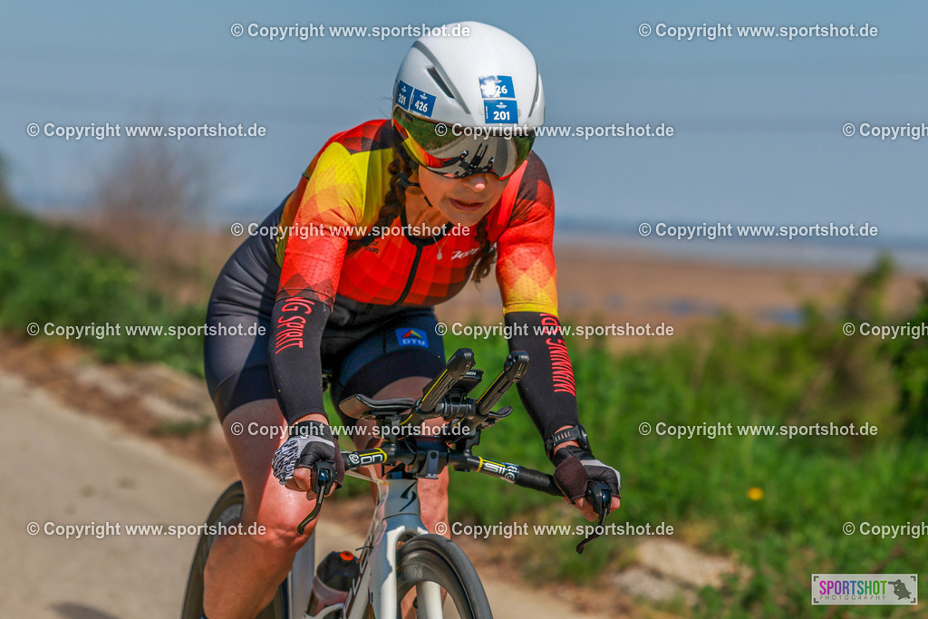 137_AR7_3837 | Neusiedlersee Radmarathon 2026@sportshot_your_pictrs #yourpictures#roadtowm2029 #nrm #neusiedlerseeradmarathon #neusiedlersee #neusiedlerseetourismus #burgenland #mörbisch #nrm26 #burgenlandtourismus #voglundco #poweredbyburgenlandtourismus #radsport #rad #marathon #ucigranfondo #visitburgenland #ucigranfondoworldseries