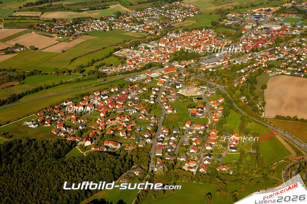Das Luftbild zeigt :  Burgebrach - Die Luftaufnahme wurde 2023 vom UL-Flugzeug aus erstellt ( keine Drohne ) - Hochauflösende Luftaufnahme - Für grossformatige Ausdrucke geeignet. Die Geschenkidee !Mit Lizenz und Bildrechte bestellbar