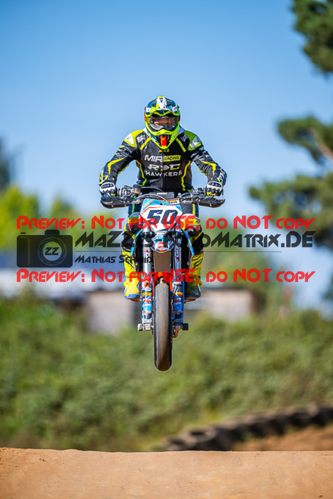 MaZZes_FotoMatrix_230916_1734 | S4