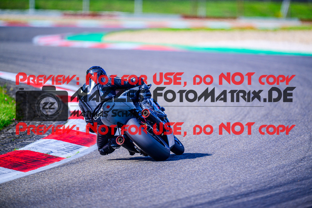 MaZZes_FotoMatrix_240519_6007705_0608 | Fotograf Mathias Schmid
Sportfotograf,
Eventfotograf,
Hochzeitsfotograf,
Portraitfotograf