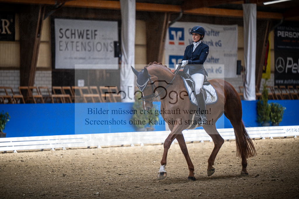 DOS_0675 | Entdecke hochwertige Reitturnierfotos von Foto Oger. Professionell, emotional und authentisch – jetzt Lieblingsmomente im Shop bestellen.Deutschlandweite Turnierfotografie. - Realisiert mit Pictrs.com