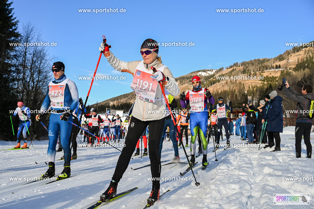 DSC_8673 | Dolomitenlauf 2025  #dolomitensport_lienz #dolomitenlauf #dolomitenlauf_lienz @dolomitenlauf #sportshot_your_pictrs @Sportshotphotography.  PhotoCredit:www.sportshot.de