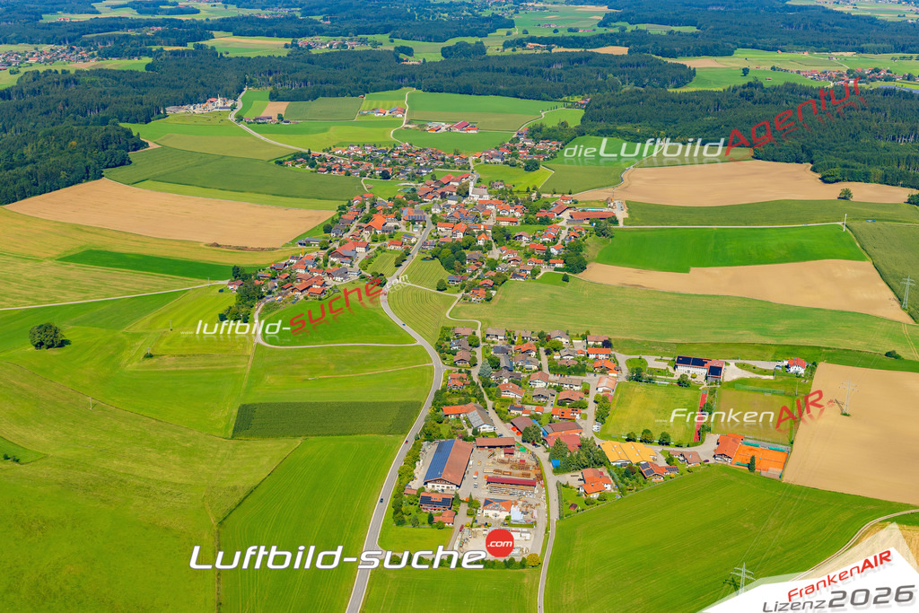 Luftaufnahme von  Nußdorf - Die Luftaufnahme wurde 2025 vom UL-Flugzeug heraus erstellt ( keine Drohne ) - Hochauflösende Luftaufnahme - für professionelle Ausdrucke geeignet. Die Geschenkidee !Mit Lizenz und Bildrechte bestellbar