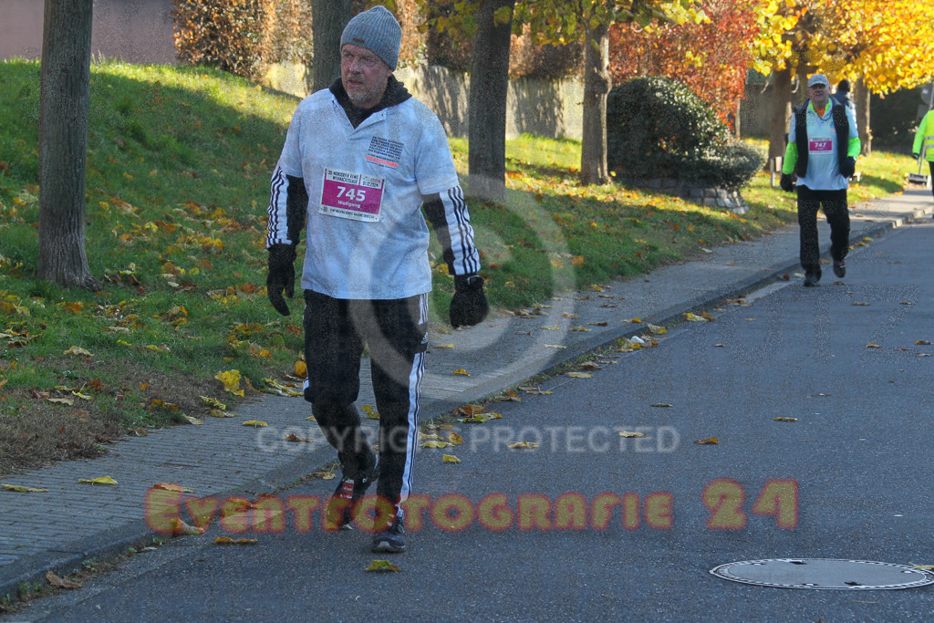 241201_1110_EV4_1043 | Sportfotografie im Rhein-Sieg Kreis, Köln, Bonn, NRW, Rheinland Pfalz, Hessen, etc. Unser Tätigkeitsfeld umfasst den Laufsport vom Volkslauf über den Marathon, Duathlon, Triathon bis zum Ultralauf wie Kölnpfad Ultra oder Schindertrail.