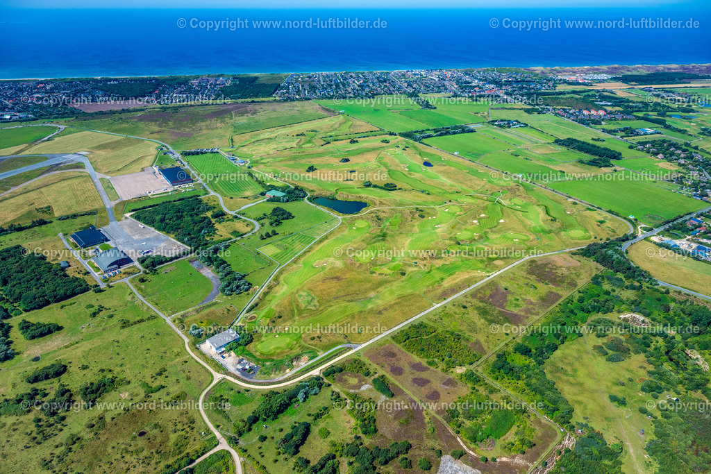 Sylt_Westerland_Marine_Golf_Club_Sylt_Eg_ELS_9277130825 | TINNUM 13.08.2025 Gelände des Golfplatz " Marine Golf Club Sylt " in Tinnum auf der Insel Sylt im Bundesland Schleswig-Holstein, Deutschland. Weiterführende Informationen bei: Marine Golf Club Sylt eG. // Grounds of the Golf course at " Marine Golf Club Sylt " in Tinnum at the island Sylt in the state Schleswig-Holstein, Germany. Further information at: Marine Golf Club Sylt eG. Foto: Martin Elsen