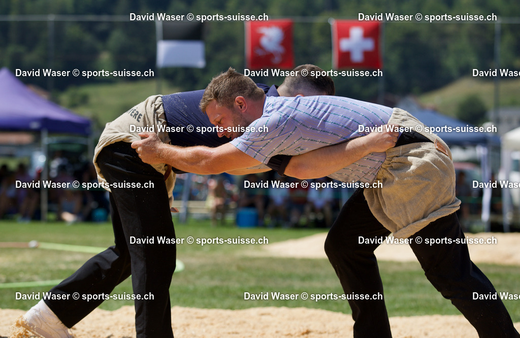 Borcard Johann __ - Balimann Sandro _ _ La F_te R_gionale des Jeunes Lutteurs et des Actifs _ Riaz le 17.07.2022 (Photos Waser Dav (1) | sports-suisse.ch