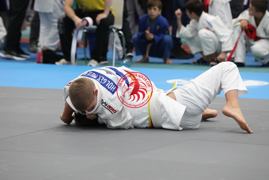 1J7A1707 | Fotos vom Adler Cup - Pictures from Adler Cup

Hier findet Ihr alle Eindrücke und großen Momente der Adler Cup Wochenenden. Here you will find all impressions and great moments of the Adler Cup weekends. - Realisiert mit Pictrs.com