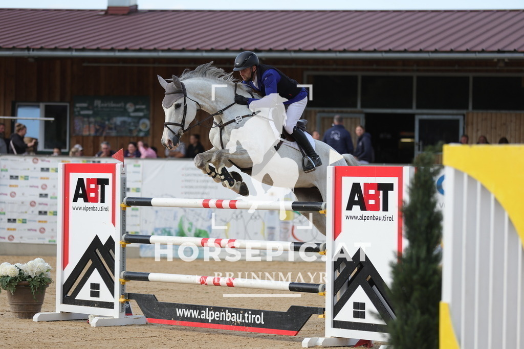 0P6A9700 | Willkommen bei Brunnmayr - Design & Fotografie – Ihrem Spezialisten für Reitturniere und Pferdeveranstaltungen in Oberösterreich, Salzburg und Bayern! Seit über 17 Jahren sind wir leidenschaftlich dabei.