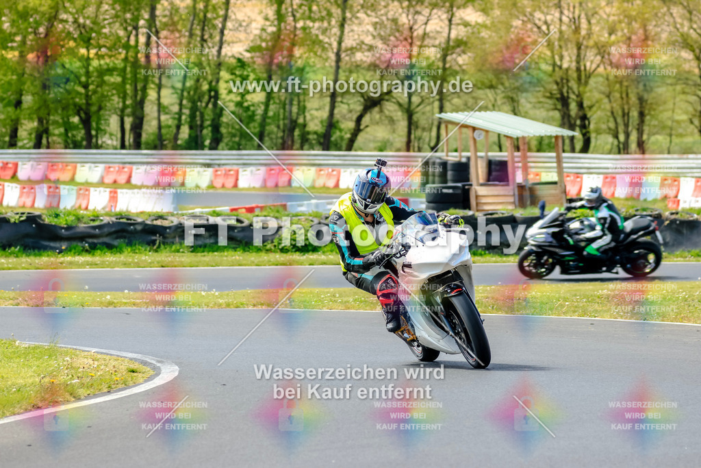 _OTO2387 | Hier findet Ihr Bilder von Touristenfahrten auf der Nürburgring Nordschleife oder von anderen Veranstaltungen die ich besucht habe. Viel Spass beim Durch Schauen 