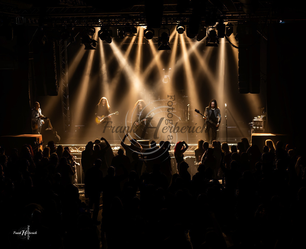 Cherokee | Cherokee - Realisiert mit Pictrs.com