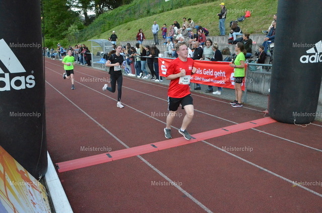 19-34-11_ | Meisterchip Fotoshop - Realisiert mit Pictrs.com