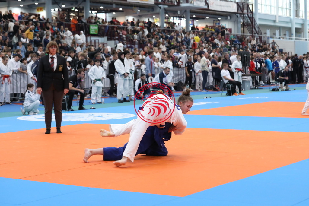 1J7A3297 | Fotos vom Adler Cup - Pictures from Adler Cup

Hier findet Ihr alle Eindrücke und großen Momente der Adler Cup Wochenenden. Here you will find all impressions and great moments of the Adler Cup weekends. - Realisiert mit Pictrs.com