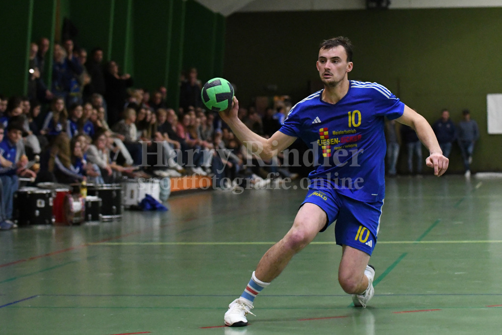 SSG Metten :  TSV 1861 Mainburg  | Vincent Muhr (SSG Metten #10) - Realisiert mit Pictrs.com