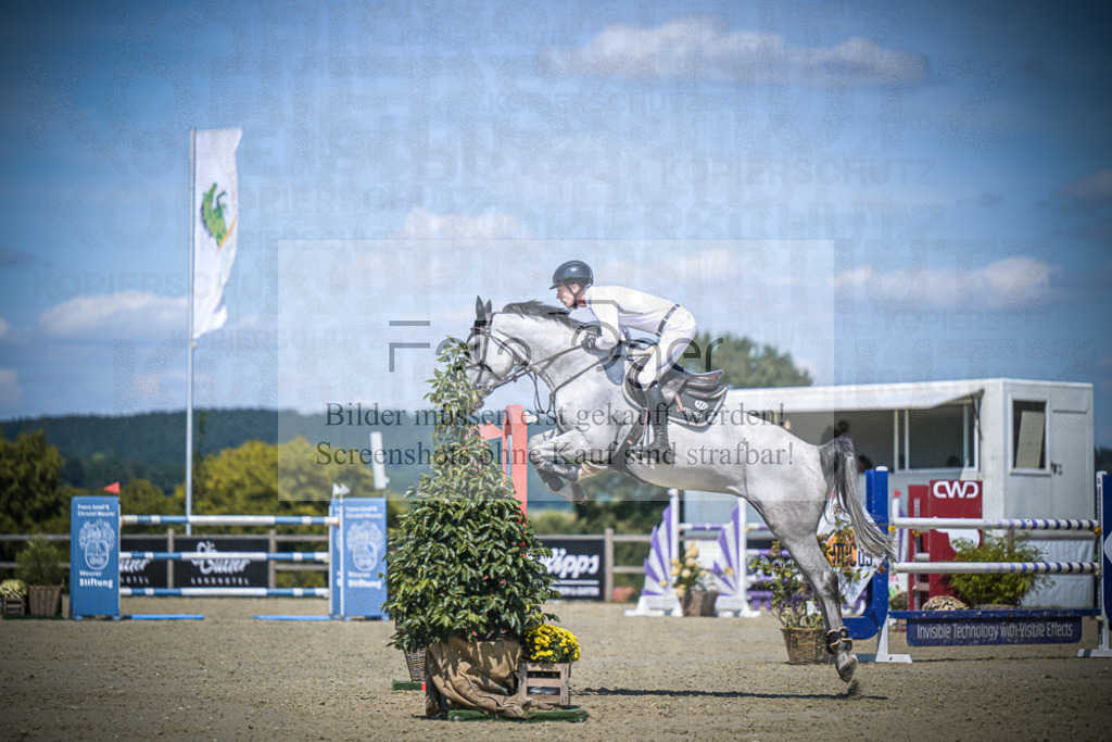 DOS_4142 | Entdecke hochwertige Reitturnierfotos von Foto Oger. Professionell, emotional und authentisch – jetzt Lieblingsmomente im Shop bestellen.Deutschlandweite Turnierfotografie. - Realisiert mit Pictrs.com