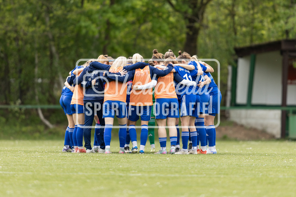 Fußball I Frauen I Saison 2025-2026 I Oberliga Niedersachsen I FC Jesteburg-Bendestorf - BW Hollage I 12616 | realhellocedii - Realisiert mit Pictrs.com