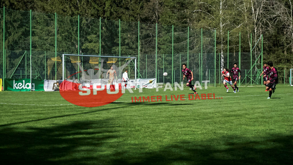 AUSTRIA U15 - MEXICO U15 | Spielszene ; AUSTRIA U15 - MEXICO U15 am 29.04.2022 in Arnoldstein
(Sportplatz), AUSTRIA, (Photo by Ernst Krawagner sport-fan.at) - Realisiert mit Pictrs.com