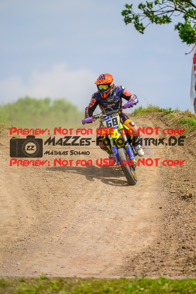 MaZZes_FotoMatrix_240622_6007705_8743 | S4