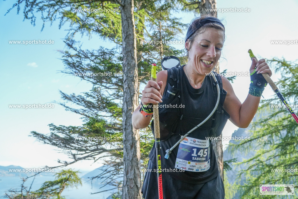 ANI08339 | Rund um das Thema Sport-Event-Fotografie & individuelle Teilnehmerfotos. Jeder Teilnehmer wird fotografiert.