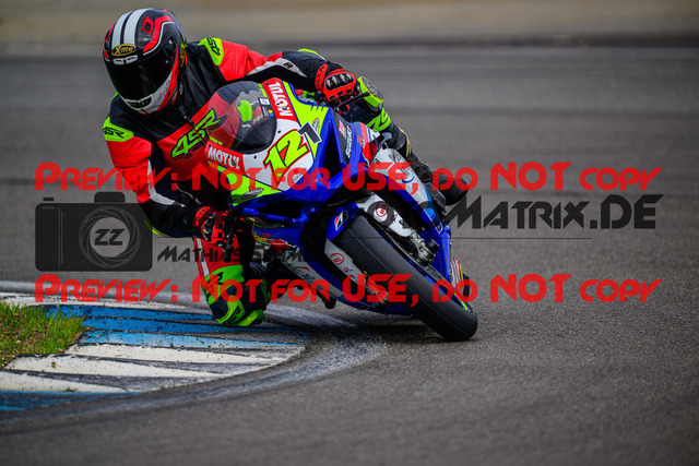 MaZZes_Fotomatrix_20250421_6007705_4594 | WEISS