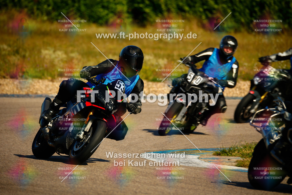 _MOT8893 | Hier findet Ihr Bilder von Touristenfahrten auf der Nürburgring Nordschleife oder von anderen Veranstaltungen die ich besucht habe. Viel Spass beim Durch Schauen 