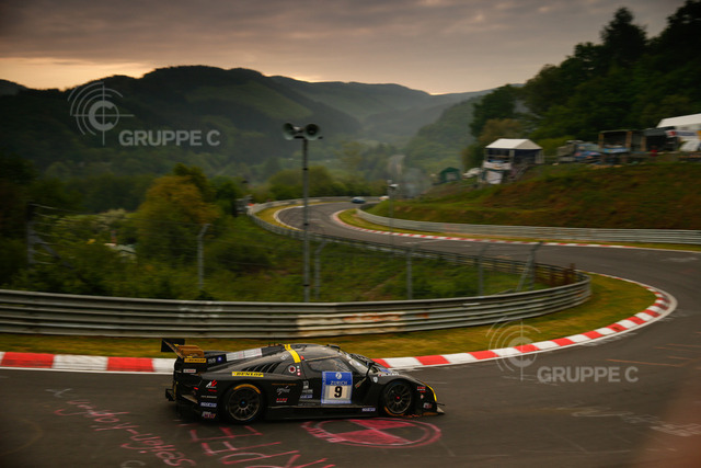 Motorsports / 24 Stunden Nürburgring 2015, Nürburgring-Nordschleife, GER | Manuel Lauck, Marino Franchitti, David Jahn, Franck Mailleux - Realisiert mit Pictrs.com