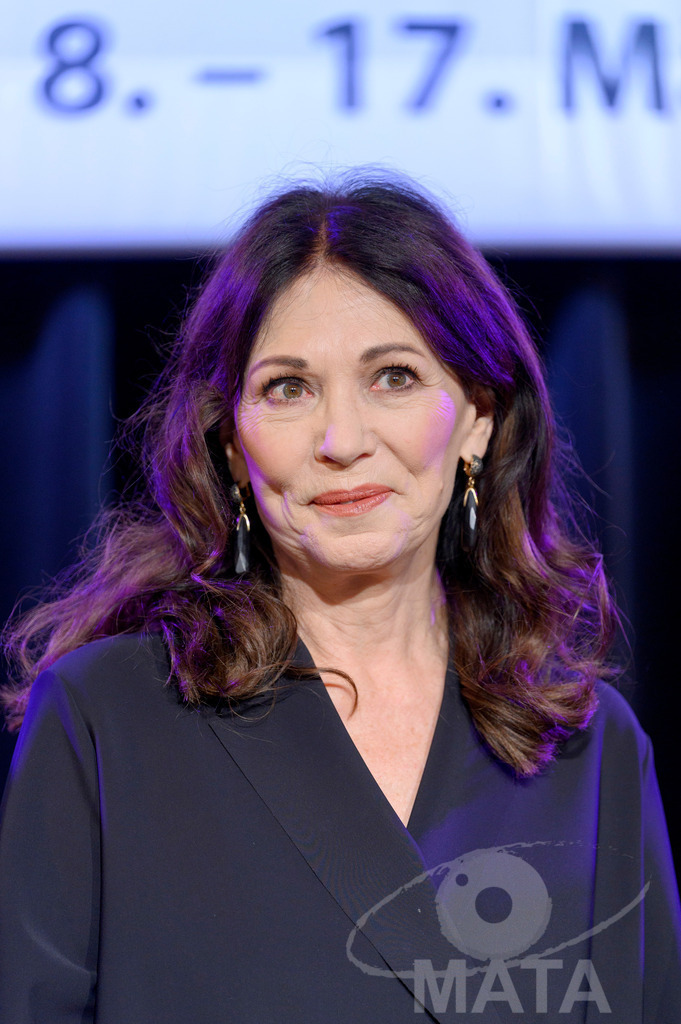 _DWA7633 | Schauspielerin Iris Berben als Ehrenpreisträgerin beim 28. Filmfestival Türkei Deutschland am 08.3.2024  in Nürnberg - Realisiert mit Pictrs.com