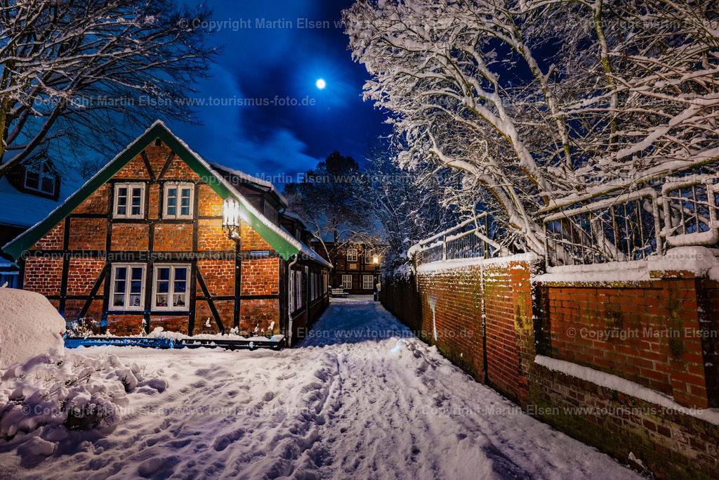 Stade Johannis Kloster Altstadt Winter Schnee_ELS_2647030126 | Fotos aus den Touristenorten aus Norddeutschland. - Realisiert mit Pictrs.com