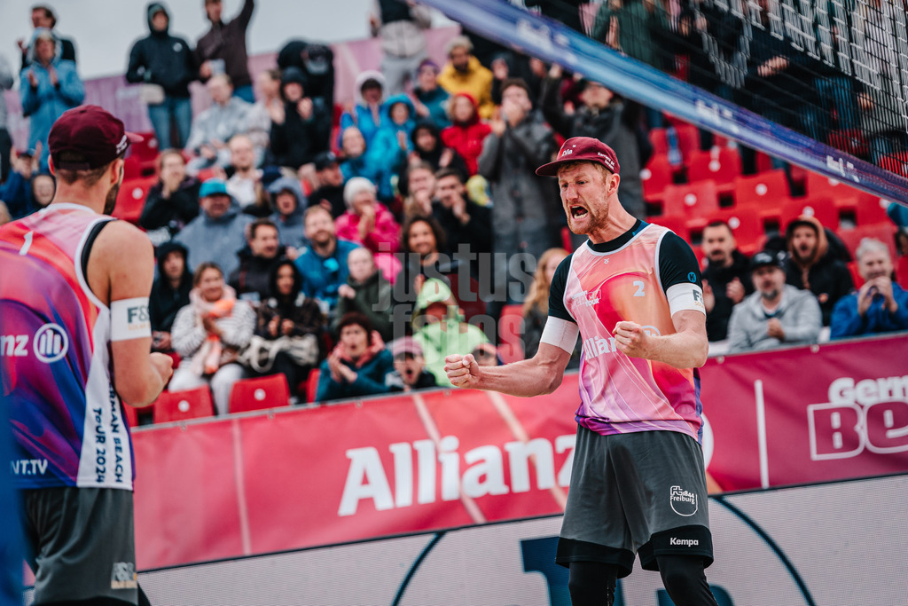 Beachvolleyball | Männer | German Beach Tour 2024 | Tourstop Bremen | 08.06.2024 | Yannick Harms (rechts) jubelt