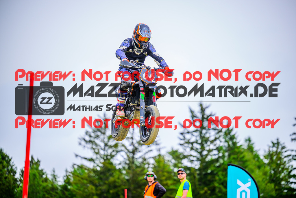 MaZZes_FotoMatrix_240609_6021986_7005 | S2