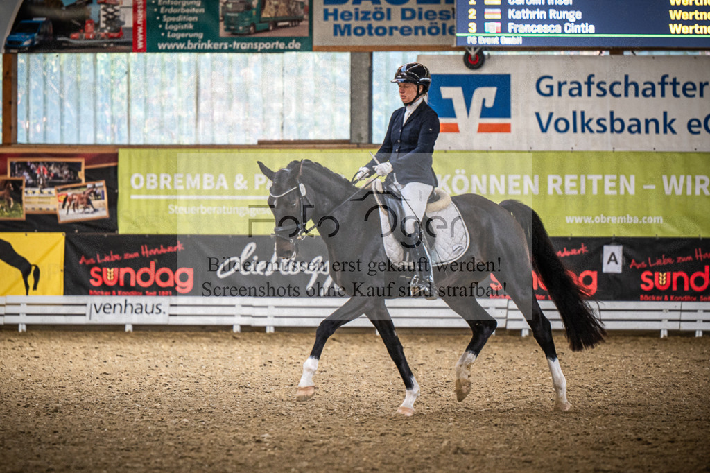 DOS_0715 | Entdecke hochwertige Reitturnierfotos von Foto Oger. Professionell, emotional und authentisch – jetzt Lieblingsmomente im Shop bestellen.Deutschlandweite Turnierfotografie. - Realisiert mit Pictrs.com