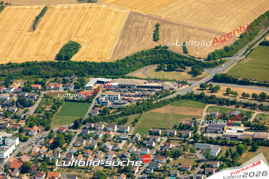 Das Luftbild zeigt : Distelhausen Tauberbischofsheim - Die Luftaufnahme wurde 2023 vom UL-Flugzeug aus erstellt ( keine Drohne ) - Hochauflösende Luftaufnahme - Für grossformatige Ausdrucke geeignet. Die Geschenkidee !Mit Lizenz und Bildrechte bestellbar