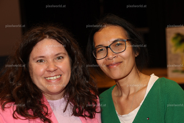 Second-Chic-Flohmarkt im Stadtsaal | Bildershop von pixelworld.at - Realisiert mit Pictrs.com