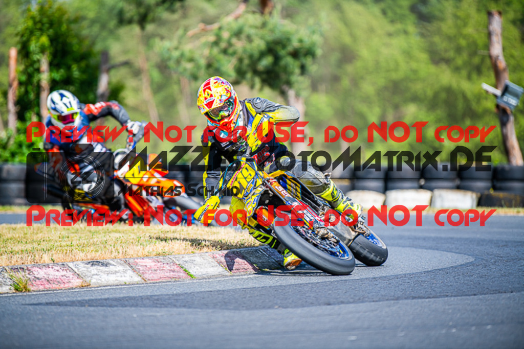 MaZZes_FotoMatrix_220528_5431 | Fotograf Mathias Schmid
Sportfotograf,
Eventfotograf,
Hochzeitsfotograf,
Portraitfotograf