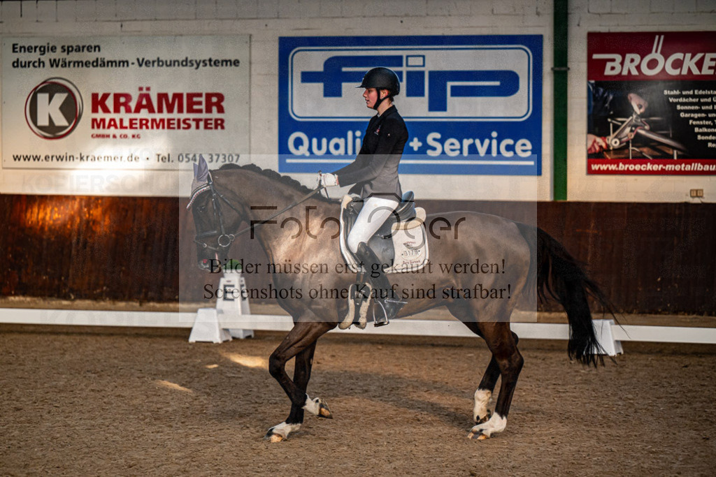 20240308-DOS_4762 | Entdecke hochwertige Reitturnierfotos von Foto Oger. Professionell, emotional und authentisch – jetzt Lieblingsmomente im Shop bestellen.Deutschlandweite Turnierfotografie. - Realisiert mit Pictrs.com