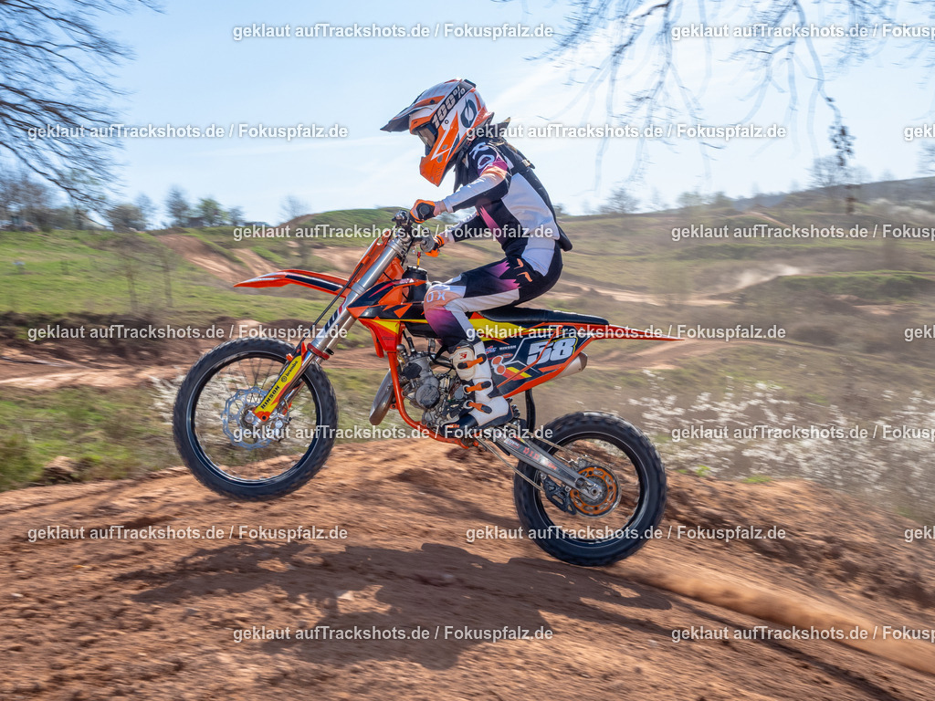 Schweyen040525-74 | Trackshots.de / Fokuspfalz.de - Realisiert mit Pictrs.com