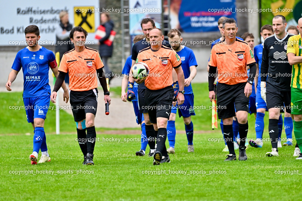 WSG Radenthein vs. Union Matrei | #31 Jonathan Panzl Union Matrei, Nenad Stakic Referee, Michael Moser Referee, Robert Mayer Referee, WSG Radenthein vs. Union Matrei, WSG Radenthein vs. Union Matrei am 26.04.2025 in Radenthein (Sportplatz Radenthein), Austria, (Photo by Bernd Stefan)