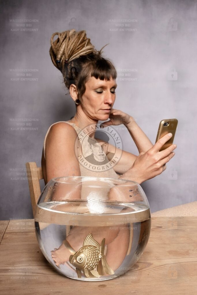 Woman1 | sviani - Realisiert mit Pictrs.com