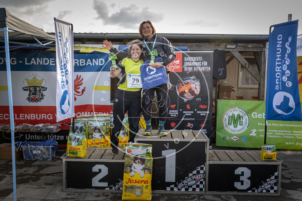 0L8A9205 | Hundefotografie, Tierfotograf, Pfotenfotografie, Fotoshooting Hund, Hunde Portrait, Hundesport, Hundeportraits, Heideshooting, Hunde, Sportfotograf, Hundefotograf, Turnierhundsport, THS,  - Realisiert mit Pictrs.com