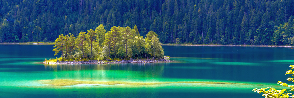 eibsee-81 | <div id="allefotografen-seal-verified-green"></div><script src="https://www.allefotografen.de/956728/seal-verified-green/seal.js" async="async"></script> - Realisiert mit Pictrs.com