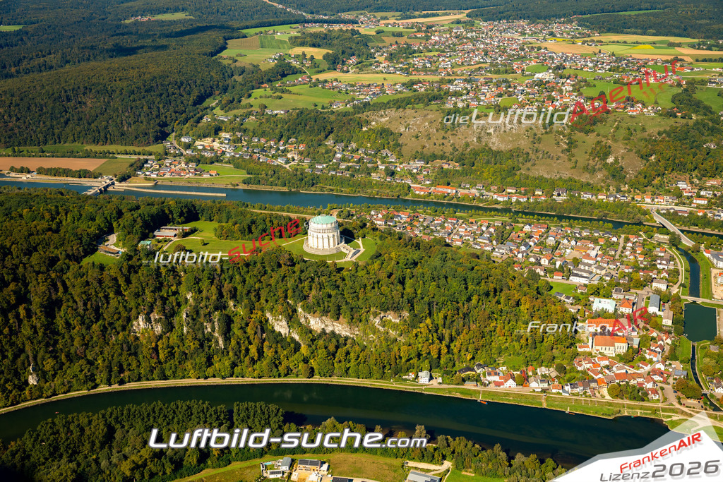 Das Luftbild zeigt : Befreiungshalle Kelheim - Die Luftaufnahme wurde 2023 vom UL-Flugzeug aus erstellt ( keine Drohne ) - Hochauflösende Luftaufnahme - Für grossformatige Ausdrucke geeignet. Die Geschenkidee !Mit Lizenz und Bildrechte bestellbar