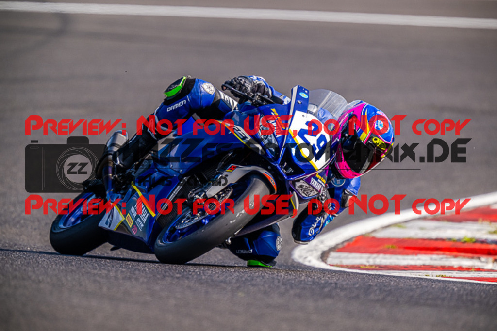 MaZZes_FotoMatrix_220506_97074 | Fotograf Mathias Schmid
Sportfotograf,
Eventfotograf,
Hochzeitsfotograf,
Portraitfotograf