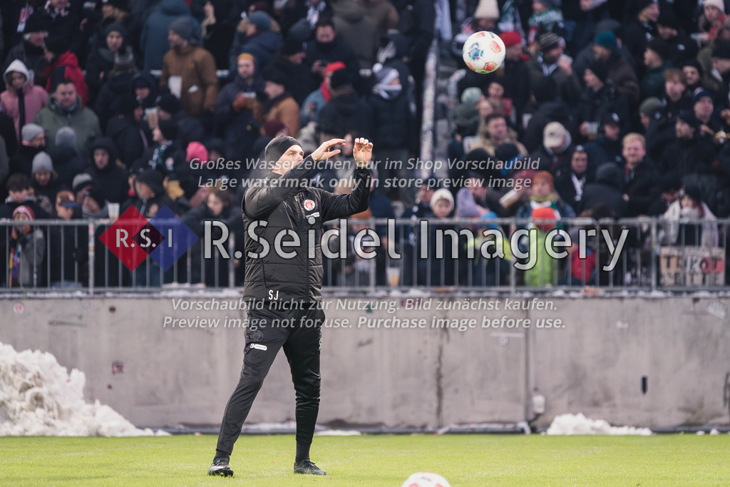 RS-1-147958 | Sven van der Jeugt (FCSP, Torwarttrainer)
