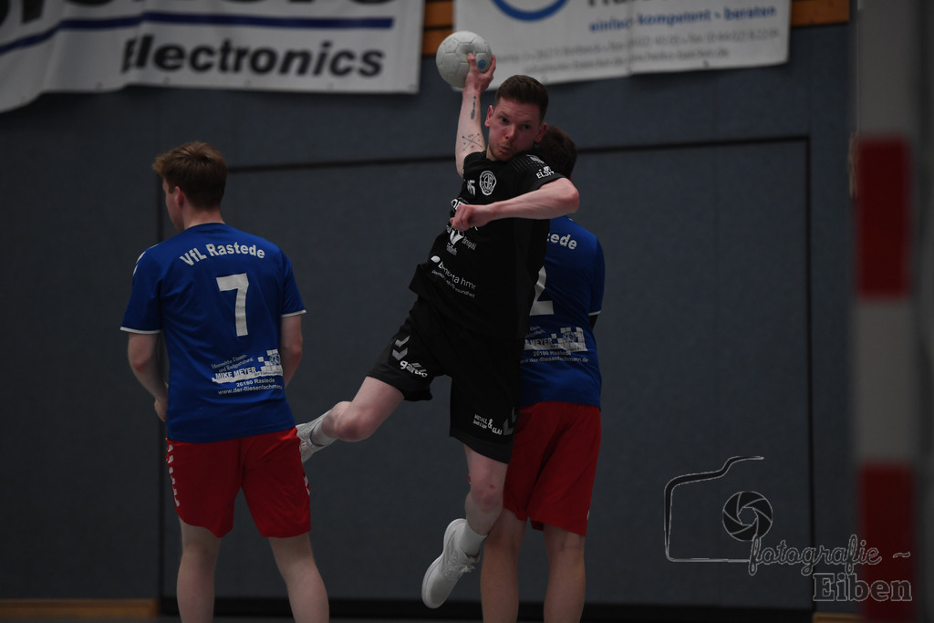 VFL Rastede-Elsflether TB 2 | VFL Rastede (blau)-Elsflether TB 2 (schwarz) am 06.04.2024 in Rastede (Sporthalle Feldbreite), Deutschland, Photo: Philip Eiben 2024 - Realisiert mit Pictrs.com