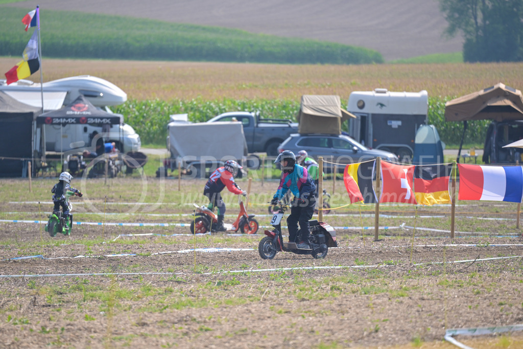 Motortrotti-Rennen Buch am Irchel - 16. August 2025 | Motortrotti-Rennen Buch am IrchelBuch am Irchel, Kt. ZürichBild: Sportfotografie Markus Aeschimann | www.markus-aeschimann.ch - Realisiert mit Pictrs.com
