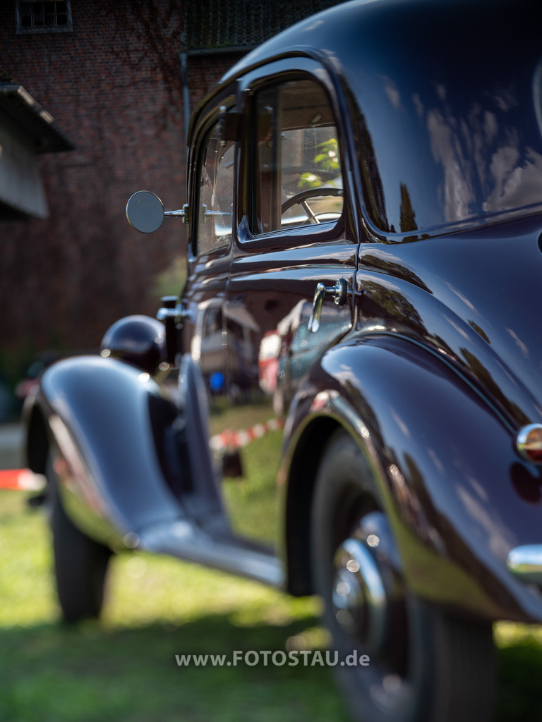 20250928-00353 | Erleben Sie hier die Faszination der klassischen Fahrzeuge in Bildern und lassen sich begeistern! - Realisiert mit Pictrs.com