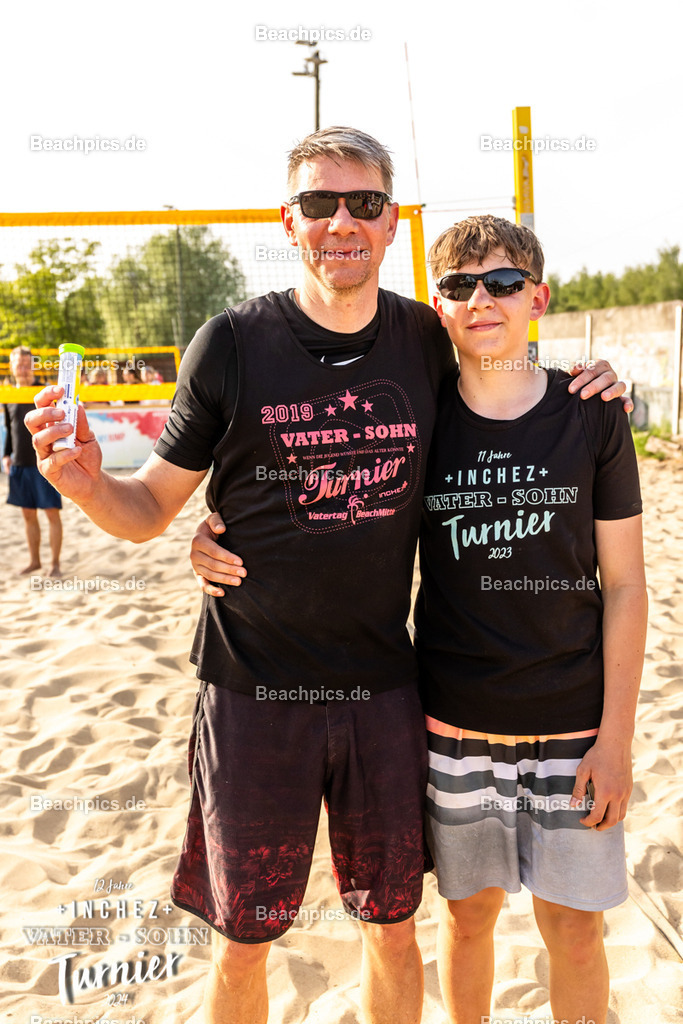 2024-00099956-Vater-Sohn-Turnier-2 | 09.05.2024; Berlin Foto: Gerold Rebsch - www.beachpics.de