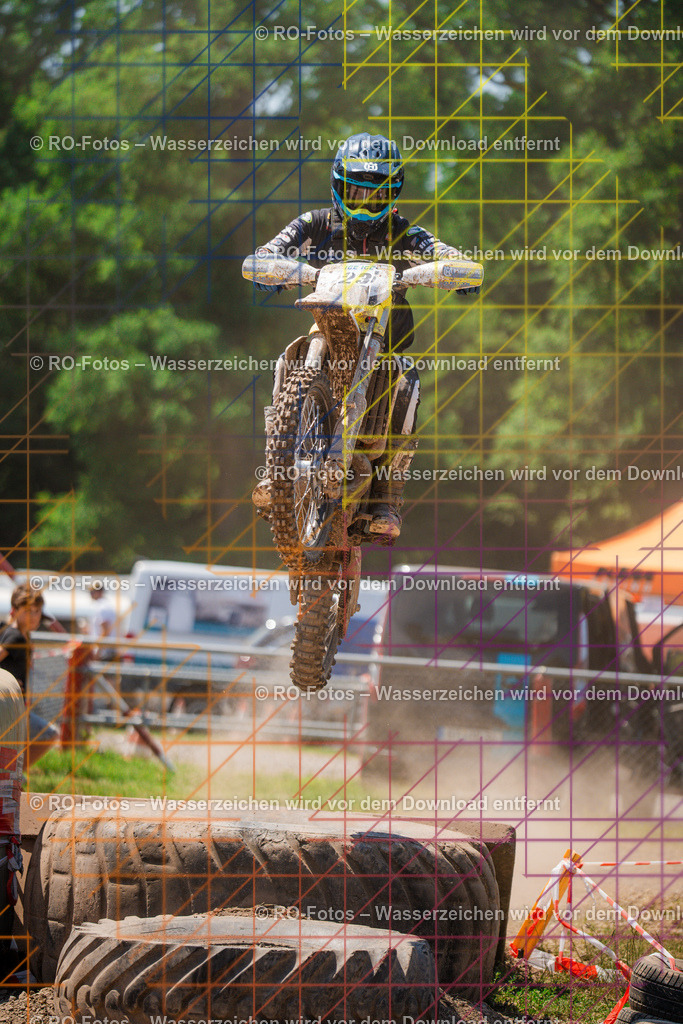 5 Lauf Schlüchtern IGE 2026-124 | Sportfotografie von RO-Fotos: Motorsport, Motocross, Enduro, Laufveranstaltungen und Triathlon. Professionelle Fotos von Sportlern und Events. - Realisiert mit Pictrs.com