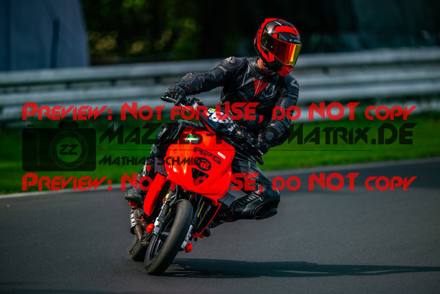 MaZZes_FotoMatrix_230824_0924 | Fotograf Mathias Schmid
Sportfotograf,
Eventfotograf,
Hochzeitsfotograf,
Portraitfotograf